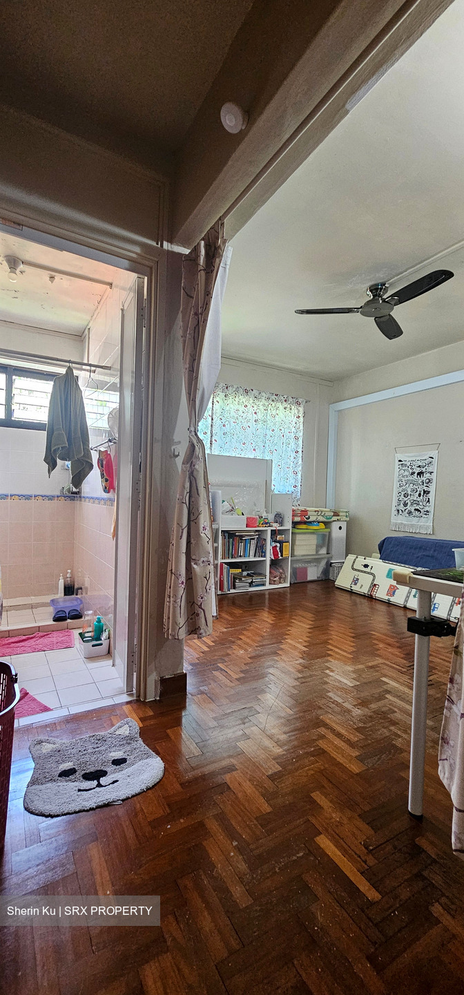 Blk 132 Yio Chu Kang Ville (Ang Mo Kio), HDB 5 Rooms #452994321